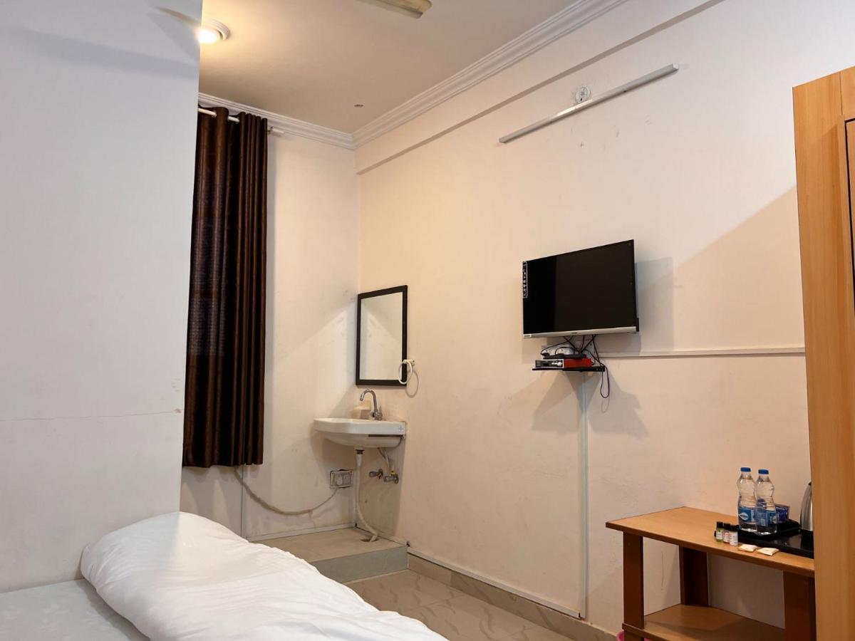 The Patel Stadium Hotel 1 Km From Bus Stand And 2 Km From Railway Station Ajmer Exterior foto